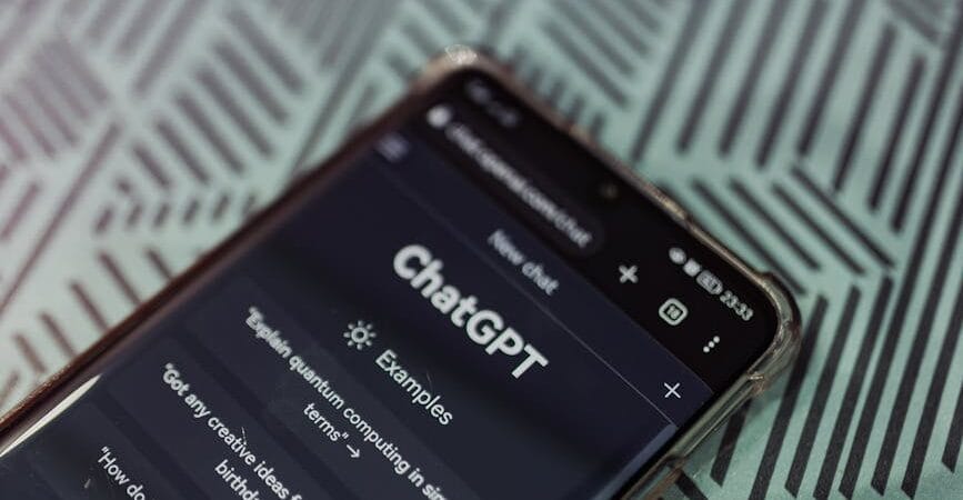 Chatbotų kūrimas lietuvių kalbai: išsamus vadovas verslui 2025